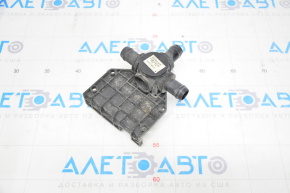 Tesla Model S 12-15 prerest cooling system valve