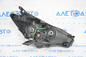 Headlight front left Toyota Prius V 12-14 bare prerest halogen broken fasteners and guide, need polishing