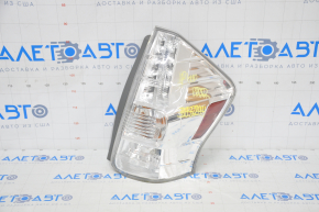 Right taillight Toyota Prius V 12-14 prerest