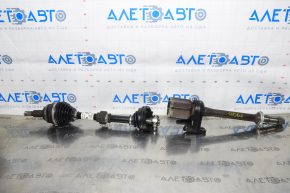 Front right axle shaft for Toyota Highlander 14-16 2.7 FWD, with bracket, inner CV joint needs repair, outer CV joint boot is torn