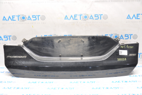 Ford Fusion mk5 13-16 trunk lid trim for number, broken guide