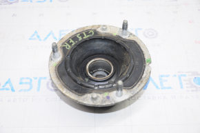 Front right shock absorber support for a 1919 Cadillac CTS