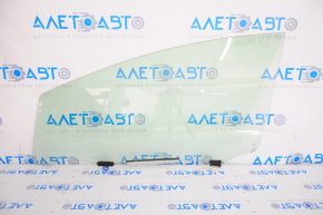 Glass of the front left door Toyota Prius 30 10-15 scratches
