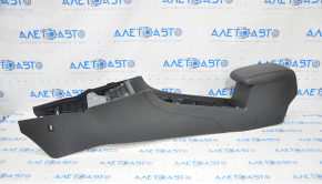 Console central armrest VW Passat b8 16-19 USA black leather with air duct scratches