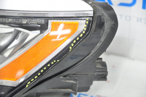 Headlight front left VW Passat b8 16-19 USA complete LED varnish peeled off along the edge