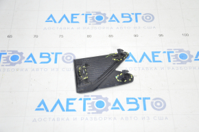 Front bumper reflector left VW Passat b8 16-19 USA glass is rubbed, fasteners are broken