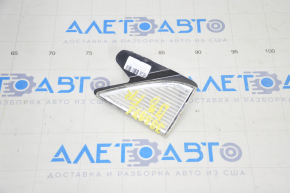 Front bumper reflector right VW Passat b8 16-19 USA broken fasteners, reflector fell out