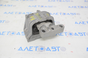 Right engine mount VW Passat b8 16-19 USA 1.8T, 2.0T cracked