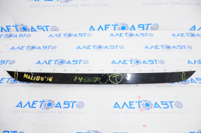 Brake light Chevrolet Malibu 16-23 cracks, scratches