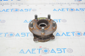 Front left hub Toyota Prius 30 10-15 rusty