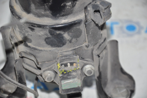 Front engine mount Toyota Sienna 11-16 3.5 chip broken