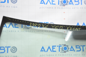 Windshield VW Tiguan 09-17 air on edge, sand