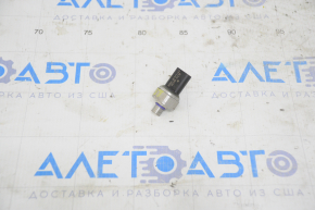 Fuel pressure sensor Ford Escape MK3 17-19 1.5T 2.0T on the fuel line
