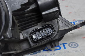 Headlight front left bare Ford Escape MK3 17-19 rest halogen light, break, small scratches