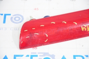 Brake light Nissan Rogue 14-20 scratches