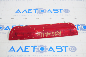 Brake light Nissan Rogue 14-20 scratches