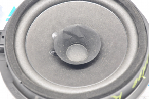 Speaker rear left Ford Edge 15 - pressed, guide broken