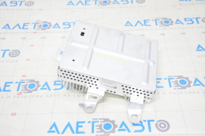 Tesla Model Y 20-25 Audio Amplifier