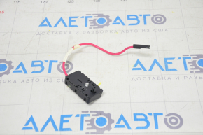 Antenna Noise Filter Amplifier Tesla Model Y 20-25 right