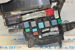 Underhood fuse box Toyota Prius 20 04-09