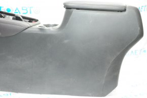 Central console armrest and cup holders Mazda CX-9 16- leather black, scratches