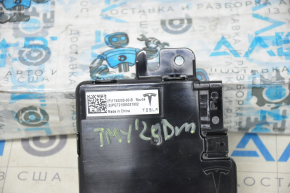 Tesla Model Y 20-25 USB Hub Charger Control Unit