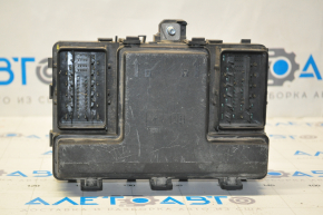 Lincoln MKZ 13-16 Underhood Fuse Box
