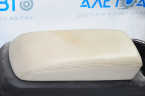 Central console armrest Chevrolet Volt 11-15 beige leather, scratches, dry cleaning