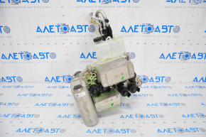 Tesla Model Y 20-25 Heater Assembly with Tubes