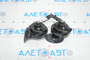 Signals in assembly 2pcs Tesla Model 3 18-