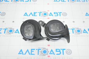 Signals in assembly 2pcs Tesla Model 3 18-