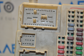 Mazda 3 03-08 cabin fuse box broken mount