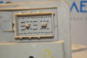Mazda 3 03-08 cabin fuse box broken mount
