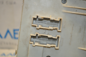 Mazda 3 03-08 cabin fuse box broken mount