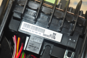 VW Jetta 19-24 underhood fuse box assembly