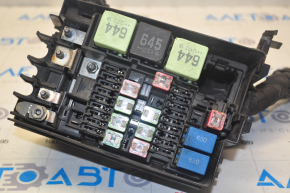Underhood fuse box VW Passat b7 12-15 USA broken latches