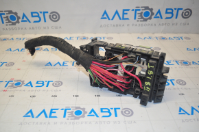 Underhood fuse box for VW Passat B8 16-19 USA