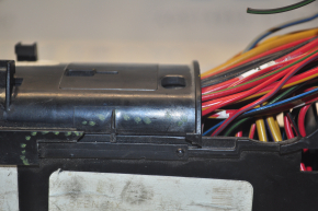 Fuse box under the dashboard VW Jetta 11-18 USA broken mount