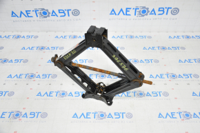 Ford Escape MK4 20 jack - rusty, key mount jammed