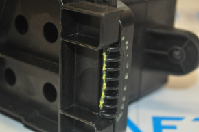 Fuse box trunk Ford Focus mk3 11-18 2.0 broken mount