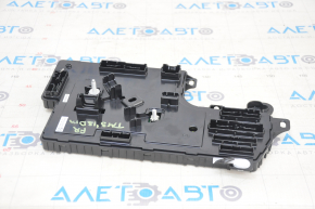 LOW VOLTAGE CONTROLLER RIGHT Tesla Model 3 18-
