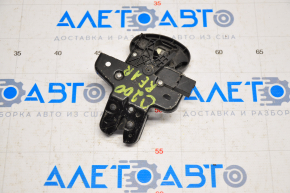 Chrysler 200 15-17 Trunk Lid Lock