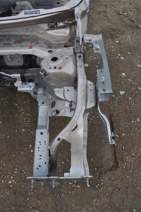 Front left quarter Ford Escape MK4 20-22 type 1 gold, on the body