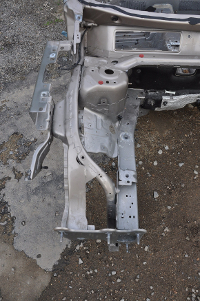 Front right quarter Ford Escape MK4 20-22 type 1 gold, on the body, dented