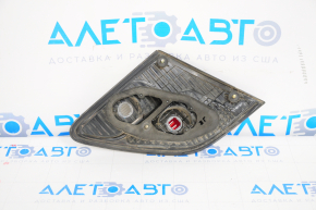 Inner light trunk lid right Lexus ES300 ES330 02-04 for polishing, water damage