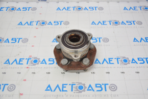 Tesla Model 3 18 rear right hub - type 2 rusty