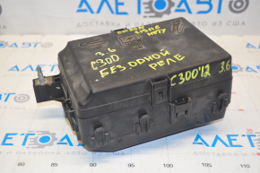 Chrysler 300 11-13 underhood fuse box with cover, no wiring, broken mount