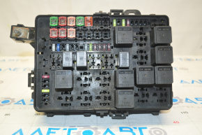 Chrysler 300 11-13 underhood fuse box with cover, no wiring, broken mount