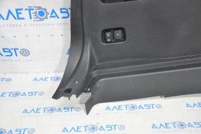 Left arch trim Ford Edge 15 - black scratches, rubbed