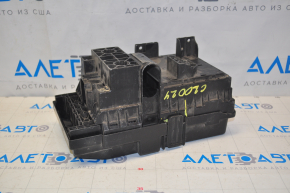 Underhood fuse box Chrysler 200 15-17 2.4 cracks on cover, broken mount